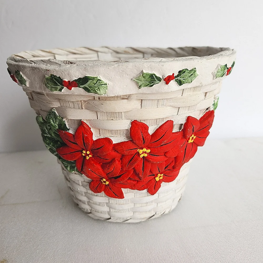 Vintage White Wicker Poinsettia and Holly Christmas Basket